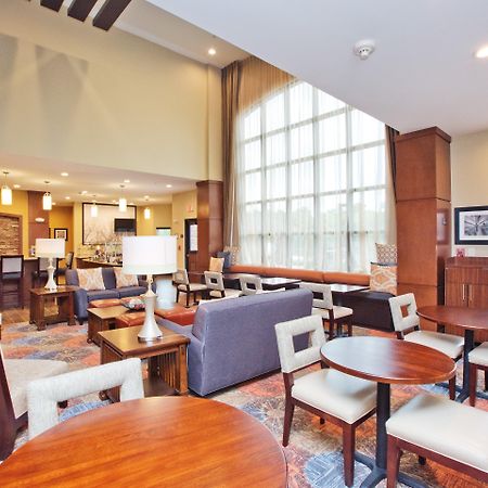 Staybridge Suites Austin South Interstate Hwy 35 By Ihg Экстерьер фото