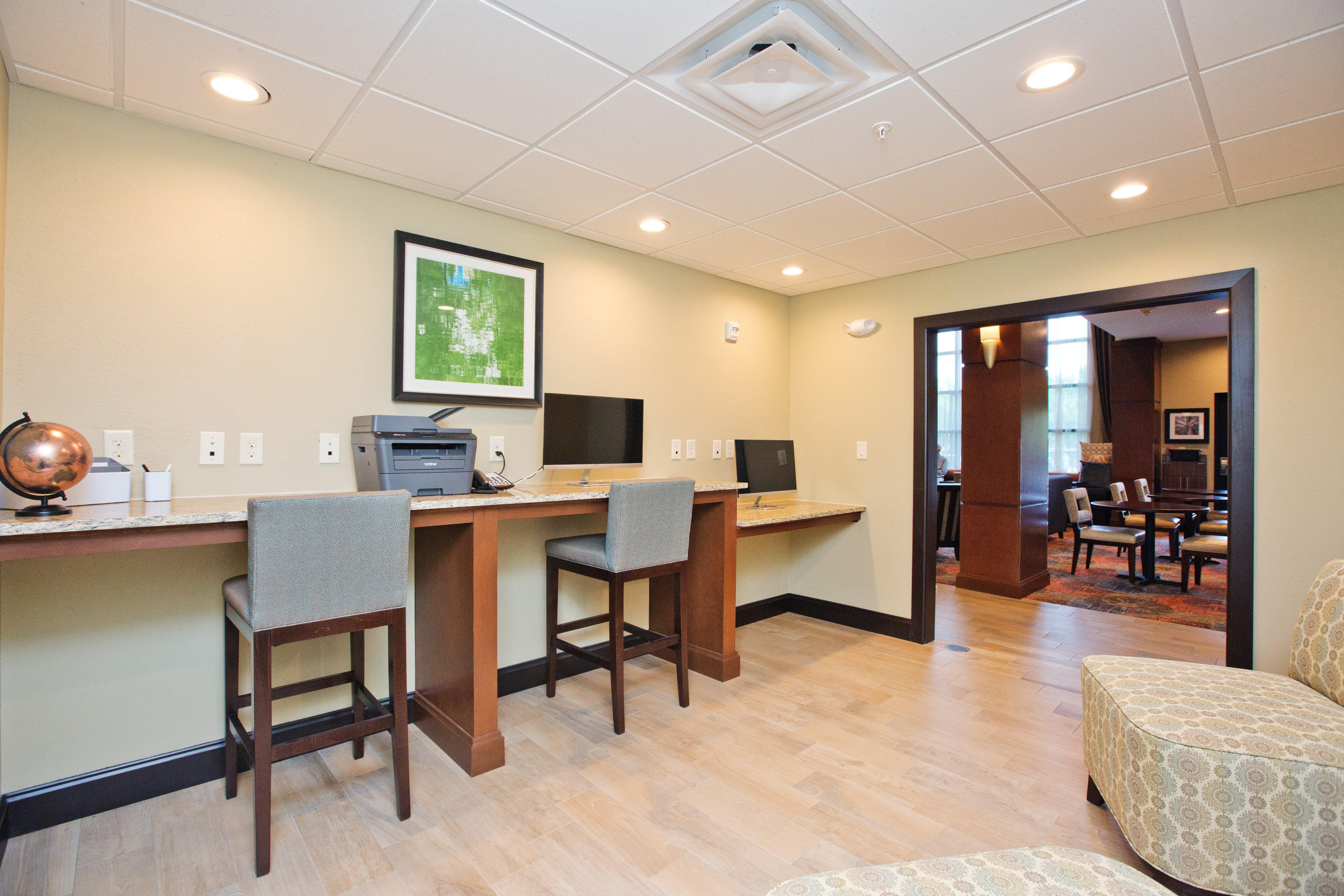 Staybridge Suites Austin South Interstate Hwy 35 By Ihg Экстерьер фото