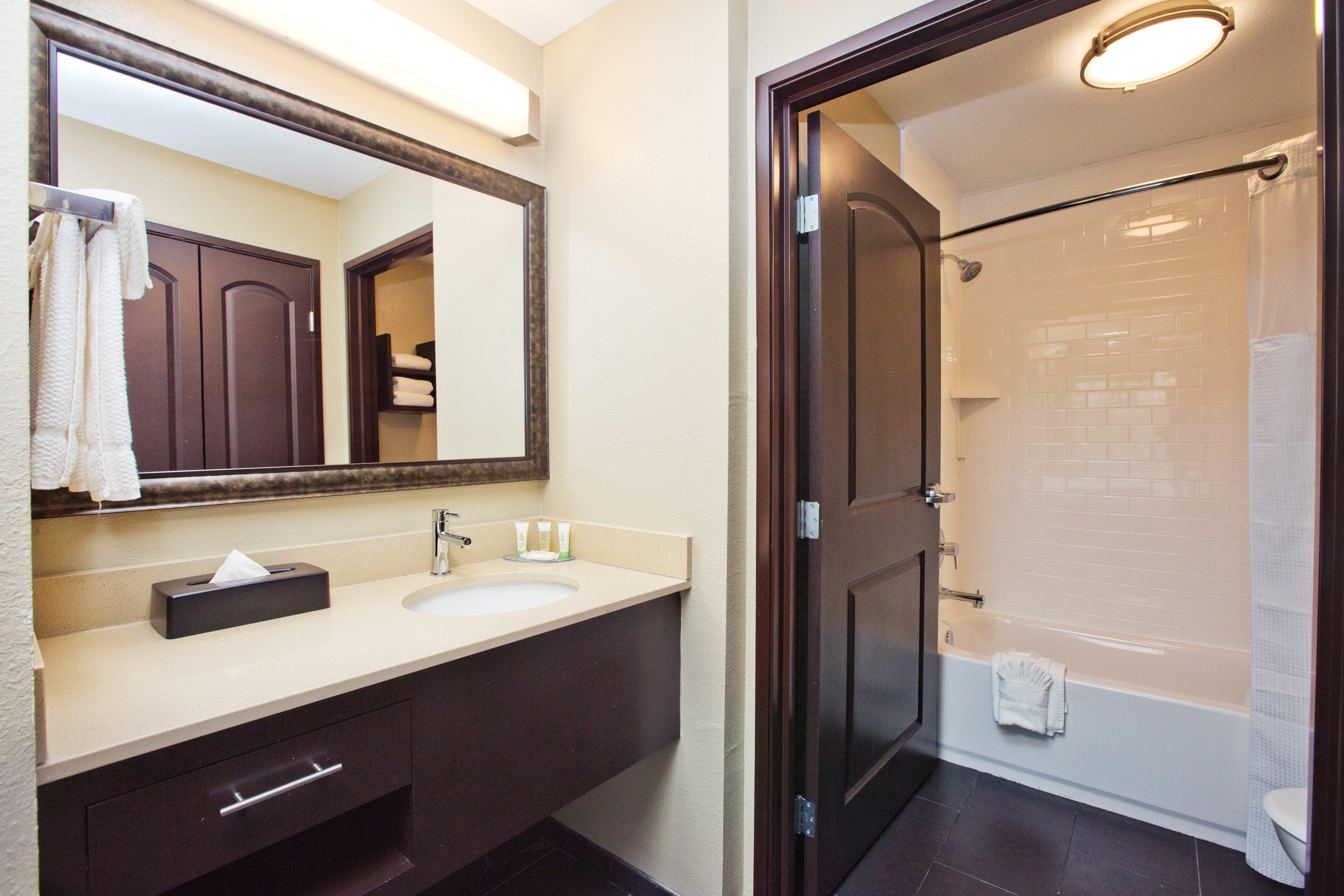 Staybridge Suites Austin South Interstate Hwy 35 By Ihg Экстерьер фото