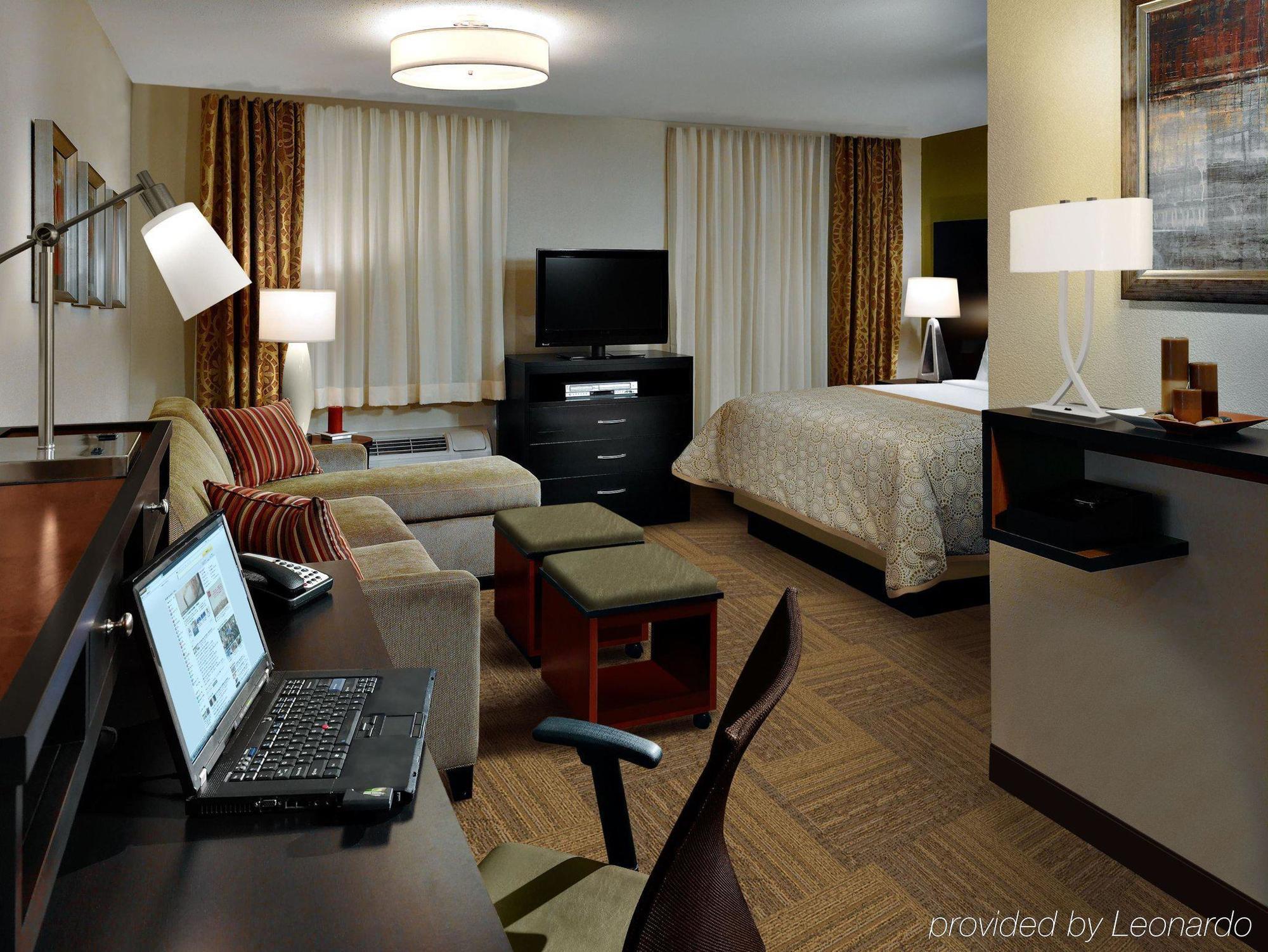 Staybridge Suites Austin South Interstate Hwy 35 By Ihg Экстерьер фото