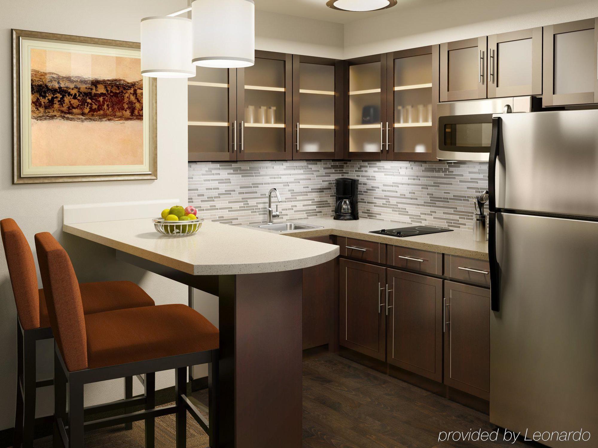 Staybridge Suites Austin South Interstate Hwy 35 By Ihg Экстерьер фото